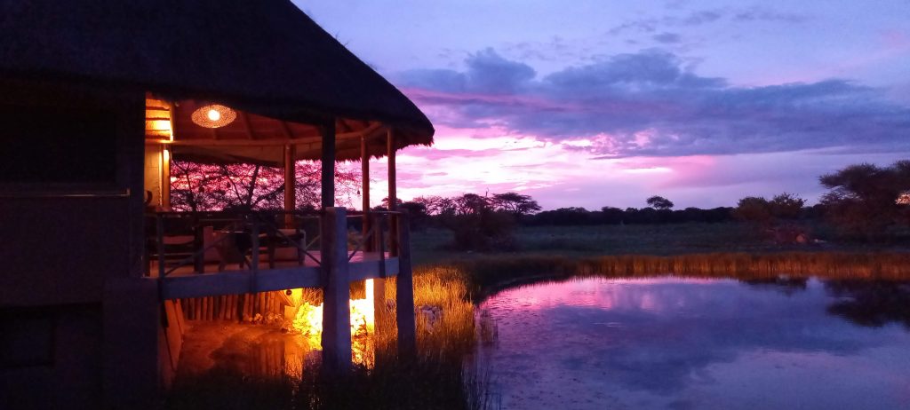 Onguma Busch Camp nachts