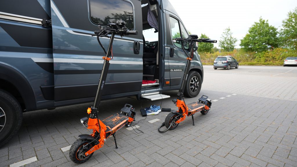 RCB D7 ABE mit Wohnmobil