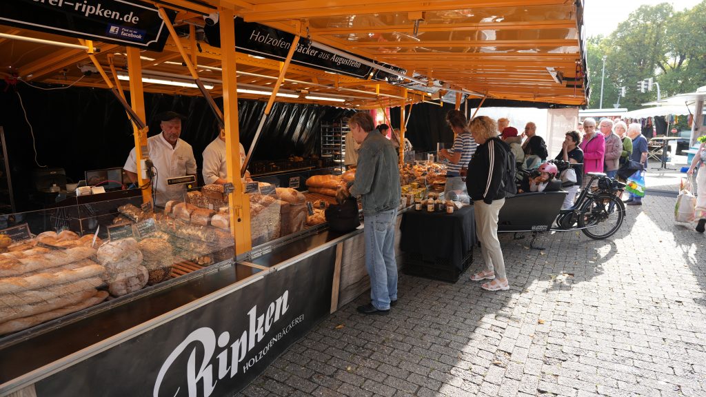 Wochenamrkt Oldenburg Bäcker