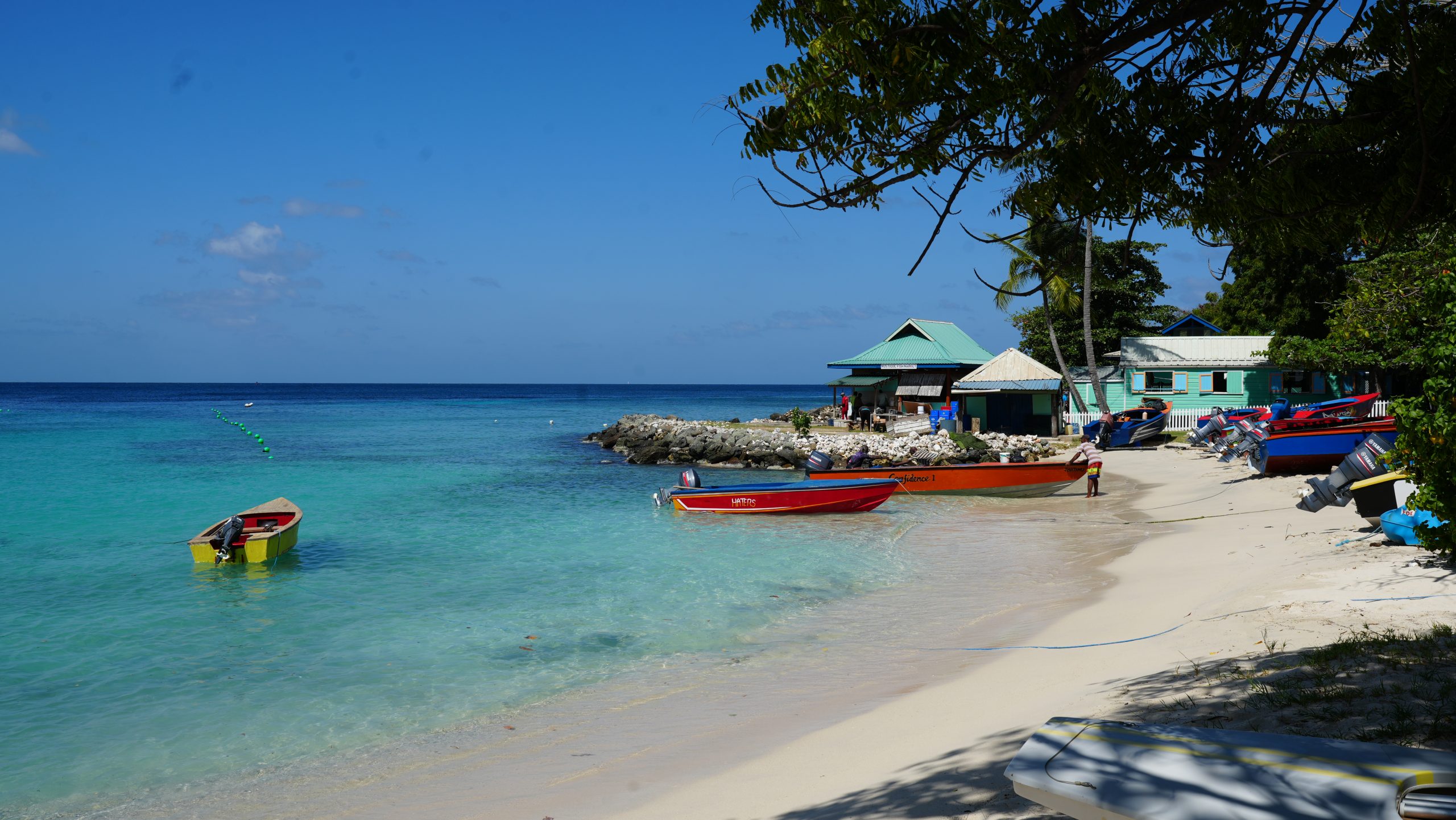 Strand Mustique